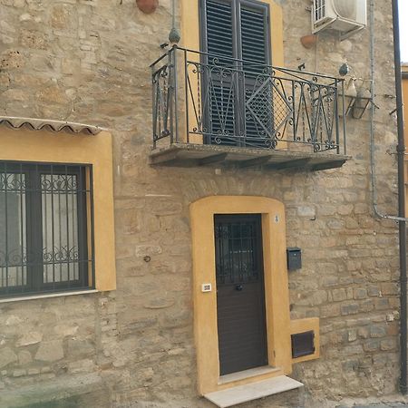 Casa Rosy Caltanissetta Exterior foto